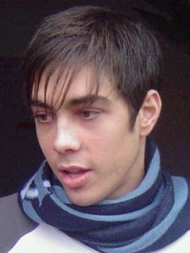 il est trop trop beau -  Musique - 