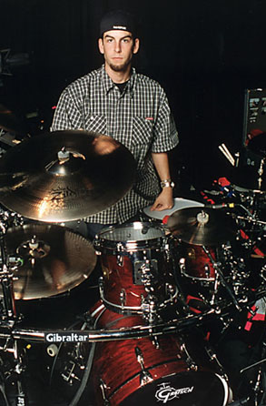 Rob Bourdon, le drumeu.. Musique - 